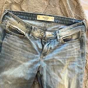 ABERCROMBIE & FITCH low rise jeans 4R